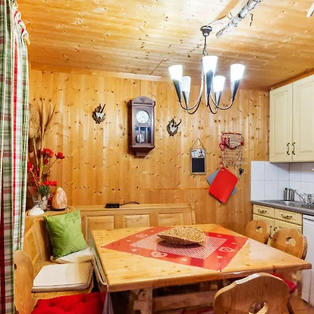 Cosy Holiday In With Sauna Casa de Férias *